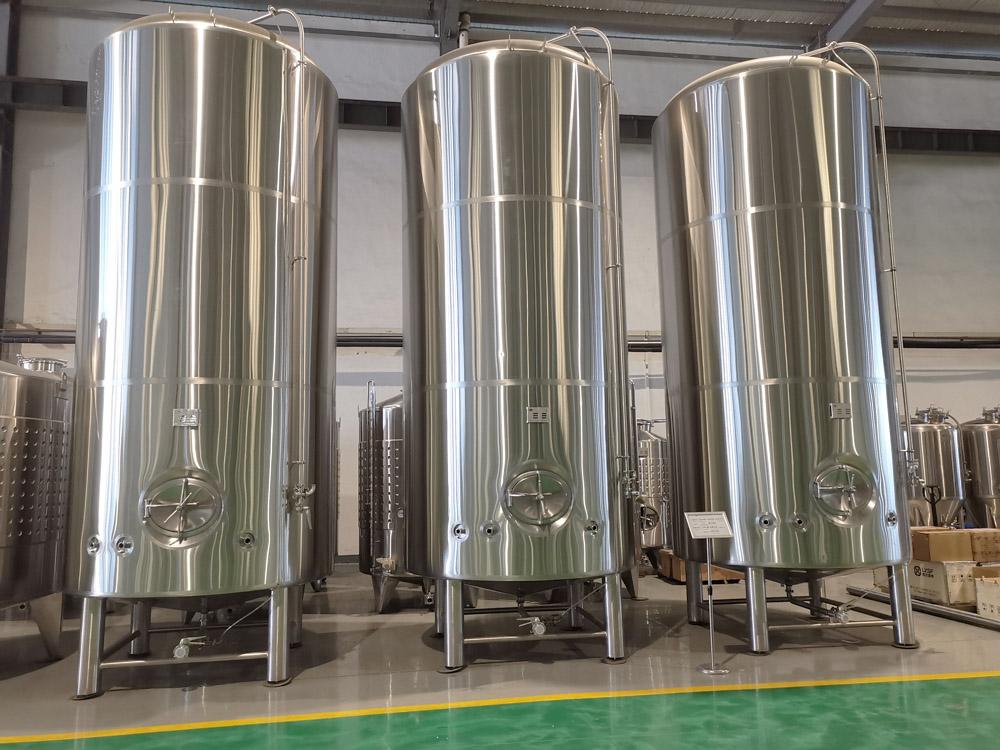 <b>12000L Double wall bright bee</b>